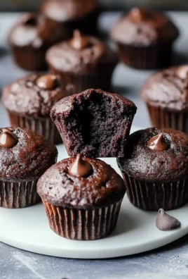 Delicious Sourdough Chocolate Mini Muffins to Satisfy Cravings